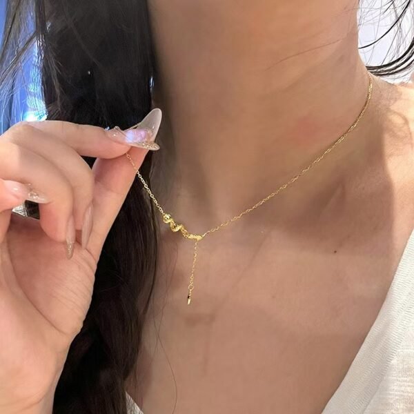 QIUPALEI Jewelry-S925 Sterling Silver Quadrangle Twisted Spirit Snake Necklace Fashion Design Niche Collar Chain - Image 2