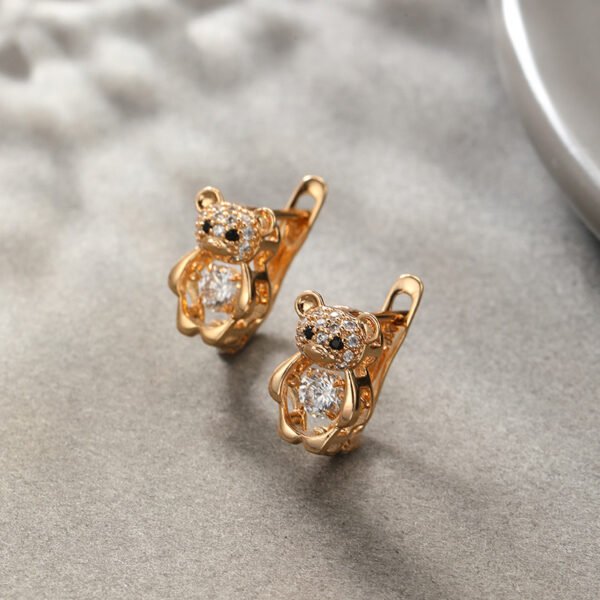 QIUPALEI Jewelry-New three-dimensional hollow design zirconia bear earrings fashion wild niche design high-level sense of ear jewelry - Image 4